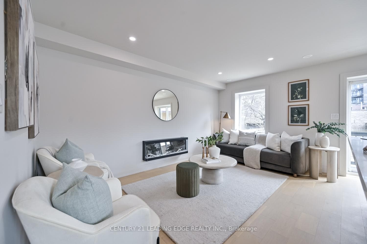 227 Warden Avenue - Detached photo 16 of 45 in Birch Cliff / Cliffside, Ontario