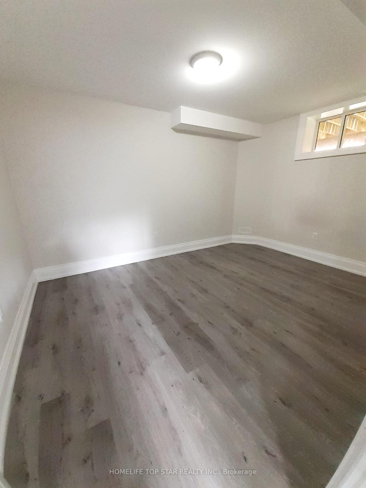 478 Aylesworth Avenue - Semi-Detached photo 11 of 20 in Birch Cliff / Cliffside, Ontario