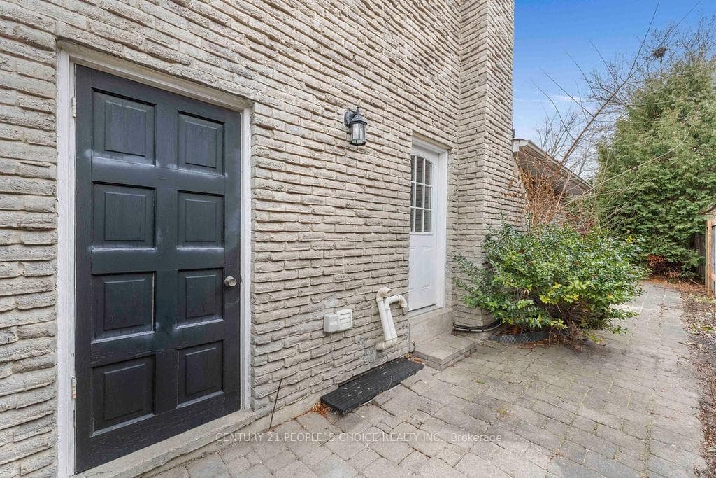 2250 Kenbarb Road - Detached photo 40 of 49 in Mississauga, Ontario