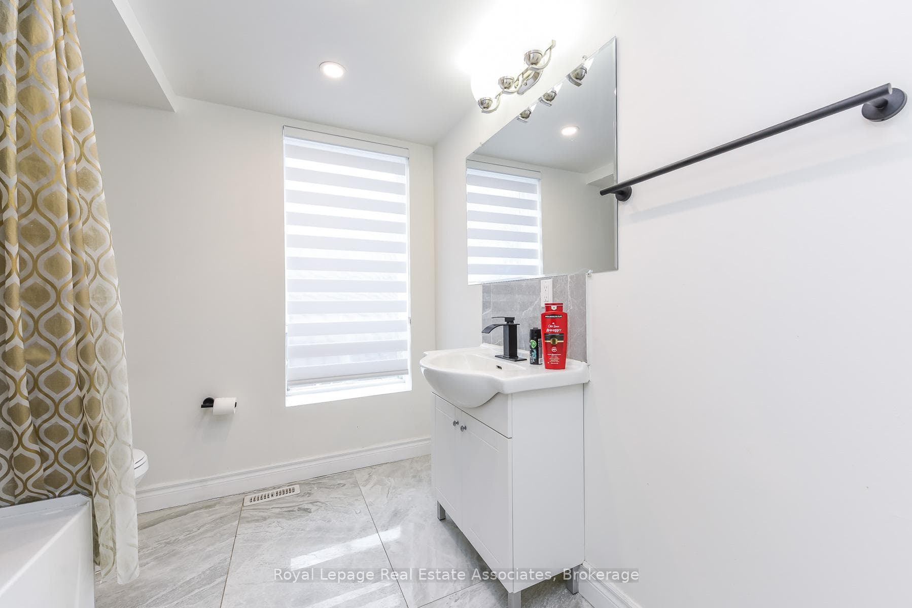 665 Kipling Avenue - Commercial photo 20 of 43 in Etobicoke (Islington / Rexdale), Ontario