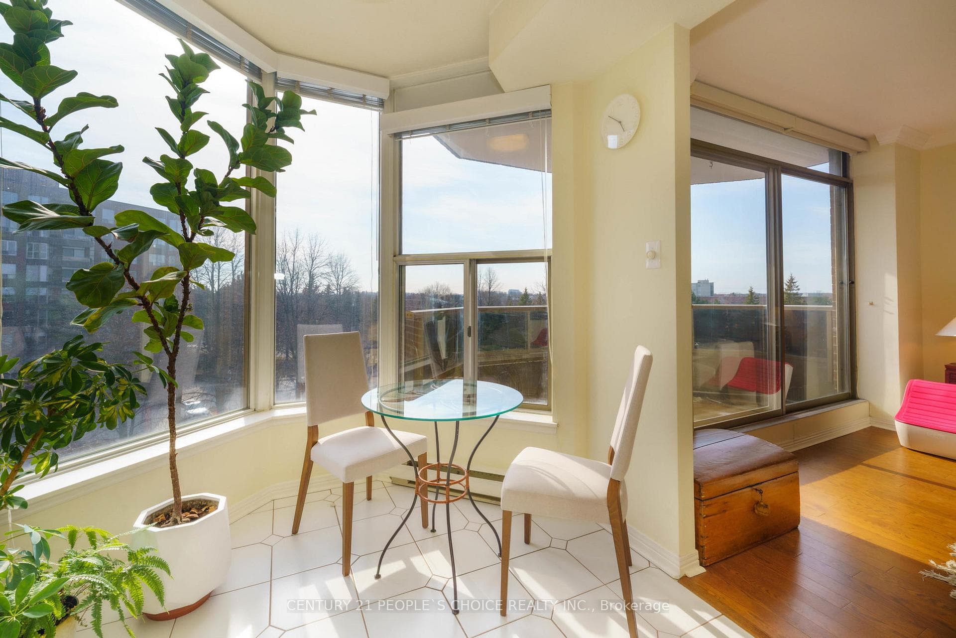 1905 Pilgrims Way Unit 506 - Condo photo 26 of 46 in Oakville, Ontario