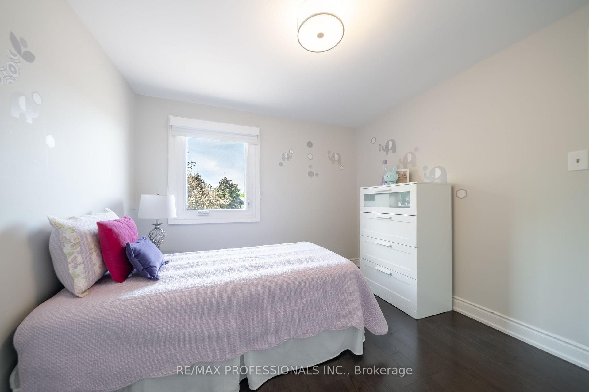 4021 Sasha Court - Detached photo 21 of 44 in Mississauga, Ontario