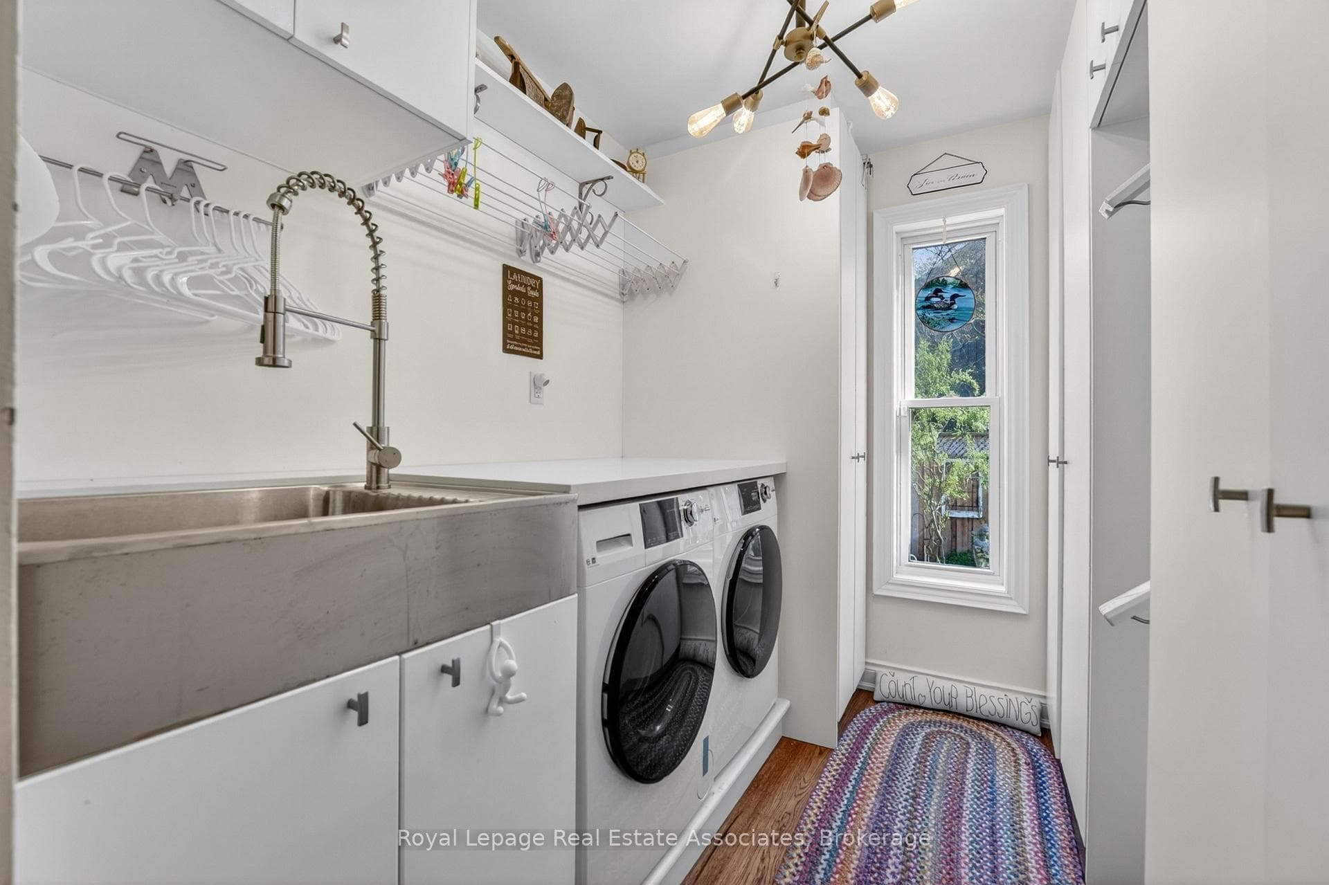 174 Cheverie Street - Detached photo 23 of 49 in Oakville, Ontario