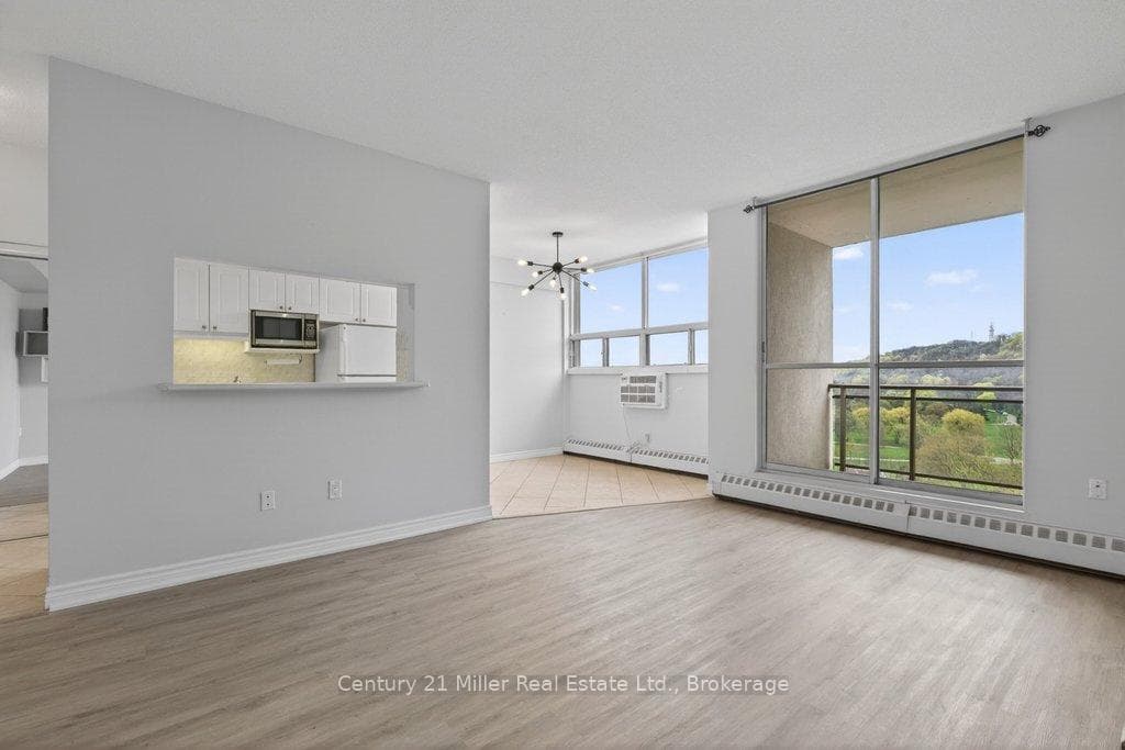 1950 Main Street Unit 1108 - Condo photo 13 of 38 in Hamilton, Ontario