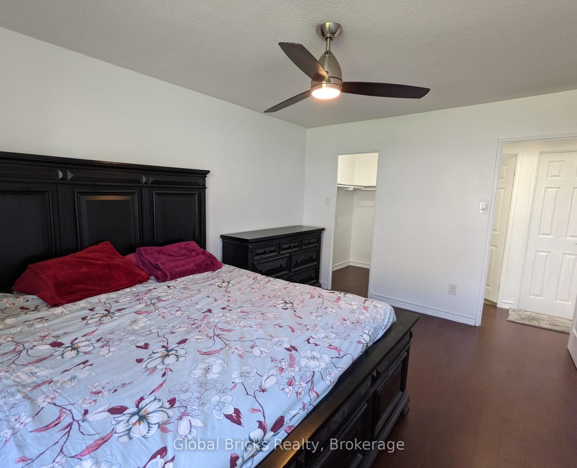 451 The West Mall N/A Unit 320 - Condo photo 7 of 11 in Etobicoke (Islington / Rexdale), Ontario