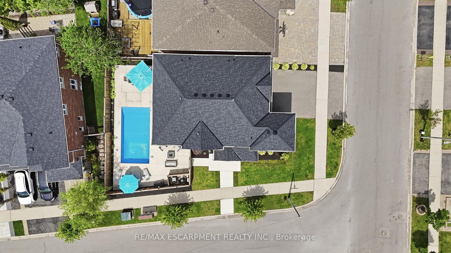 4645 Doug Wright Drive - Detached photo 44 of 47 in Burlington, Ontario