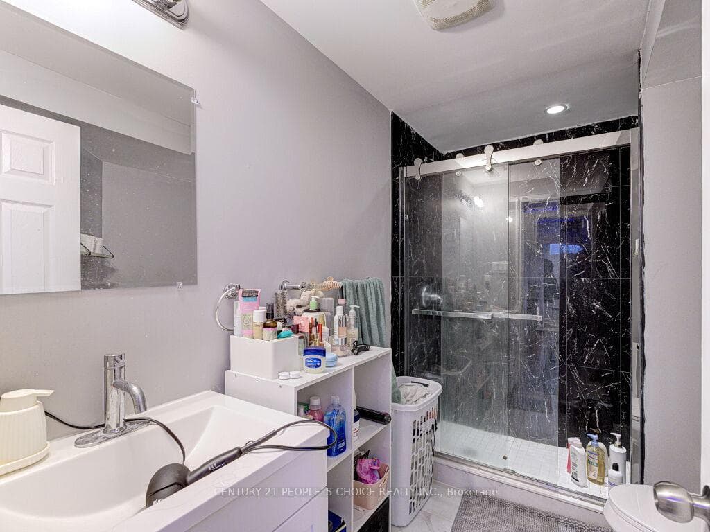 5965 River Grove Avenue - Detached photo 38 of 50 in Mississauga, Ontario
