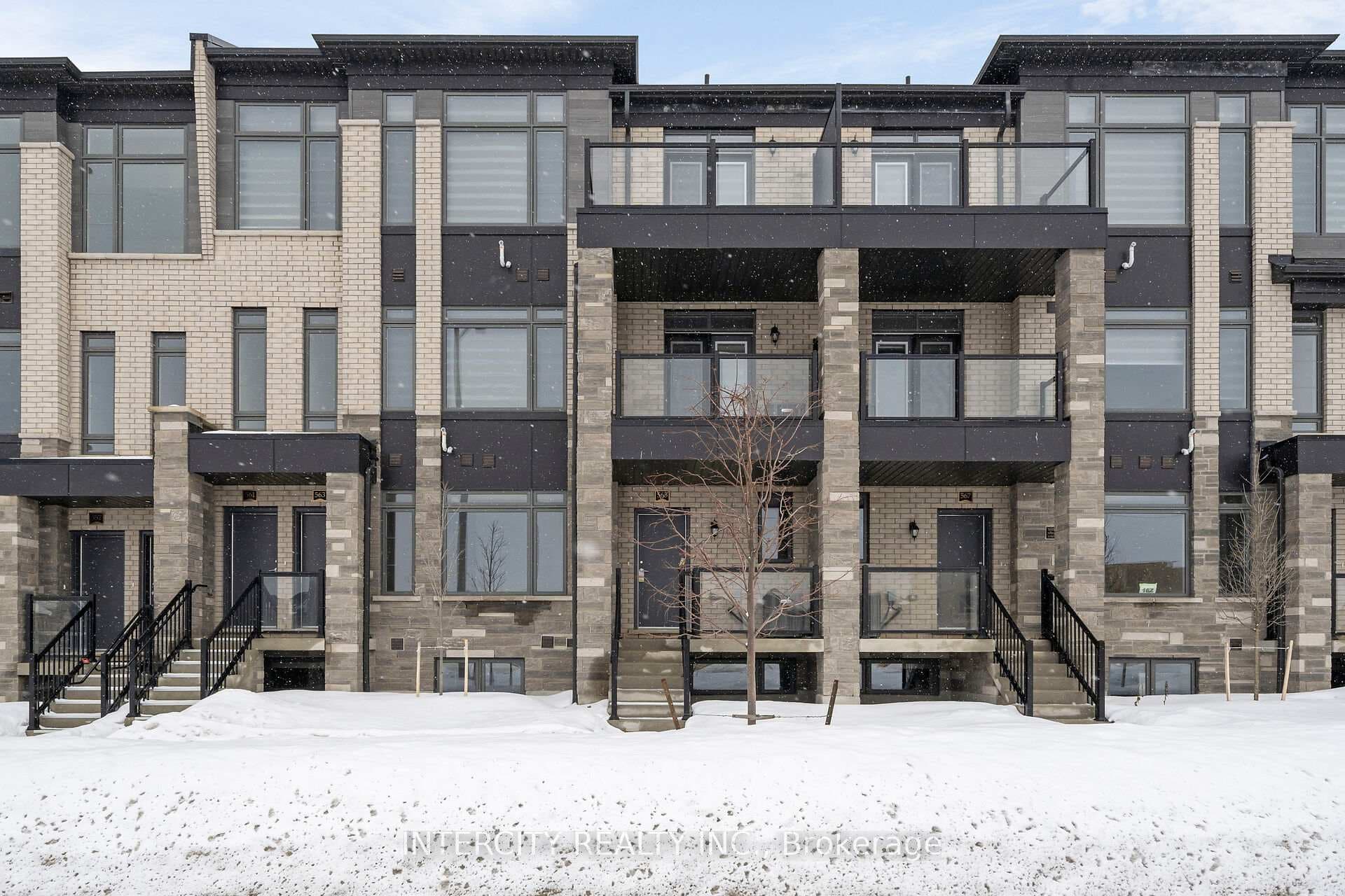 565 Tim Manley Avenue Unit 13z - Condo photo 1 of 14 in Caledon, Ontario