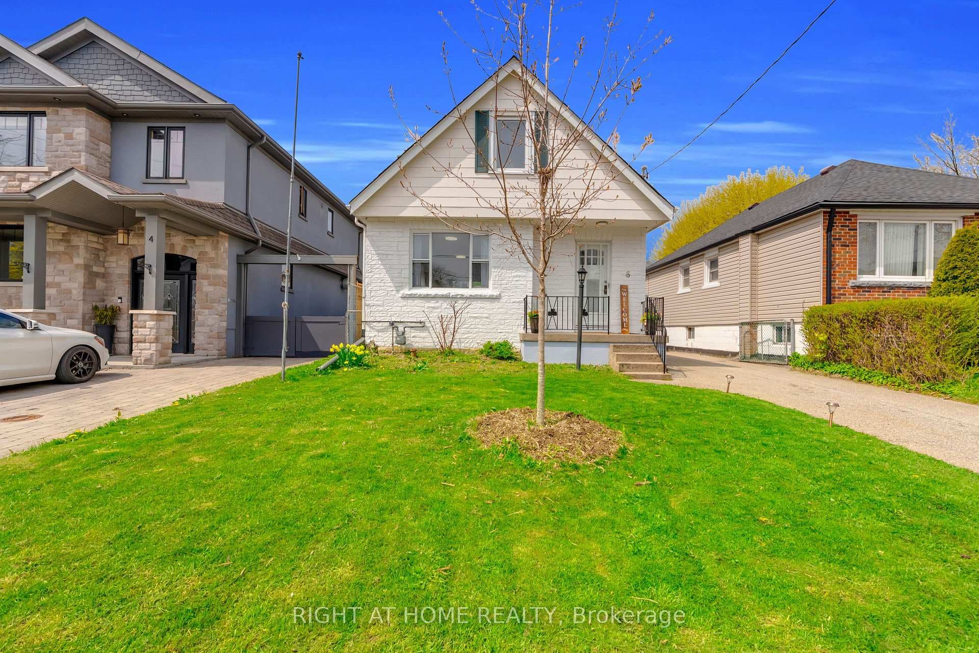 6 Vanbrugh Avenue - Detached photo 2 of 50 in Birch Cliff / Cliffside, Ontario