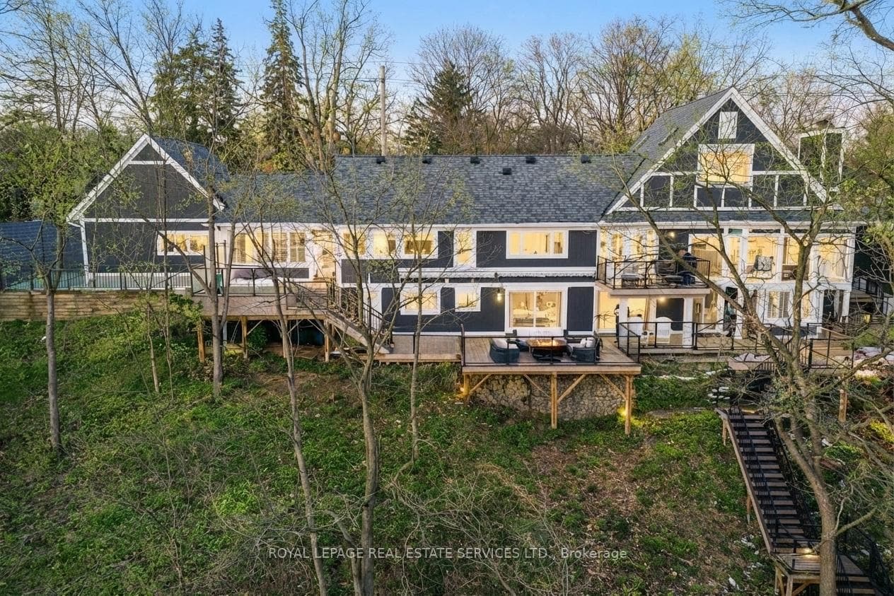 382 Trafalgar Road - Detached for sale in Glen Abbey, Ontario