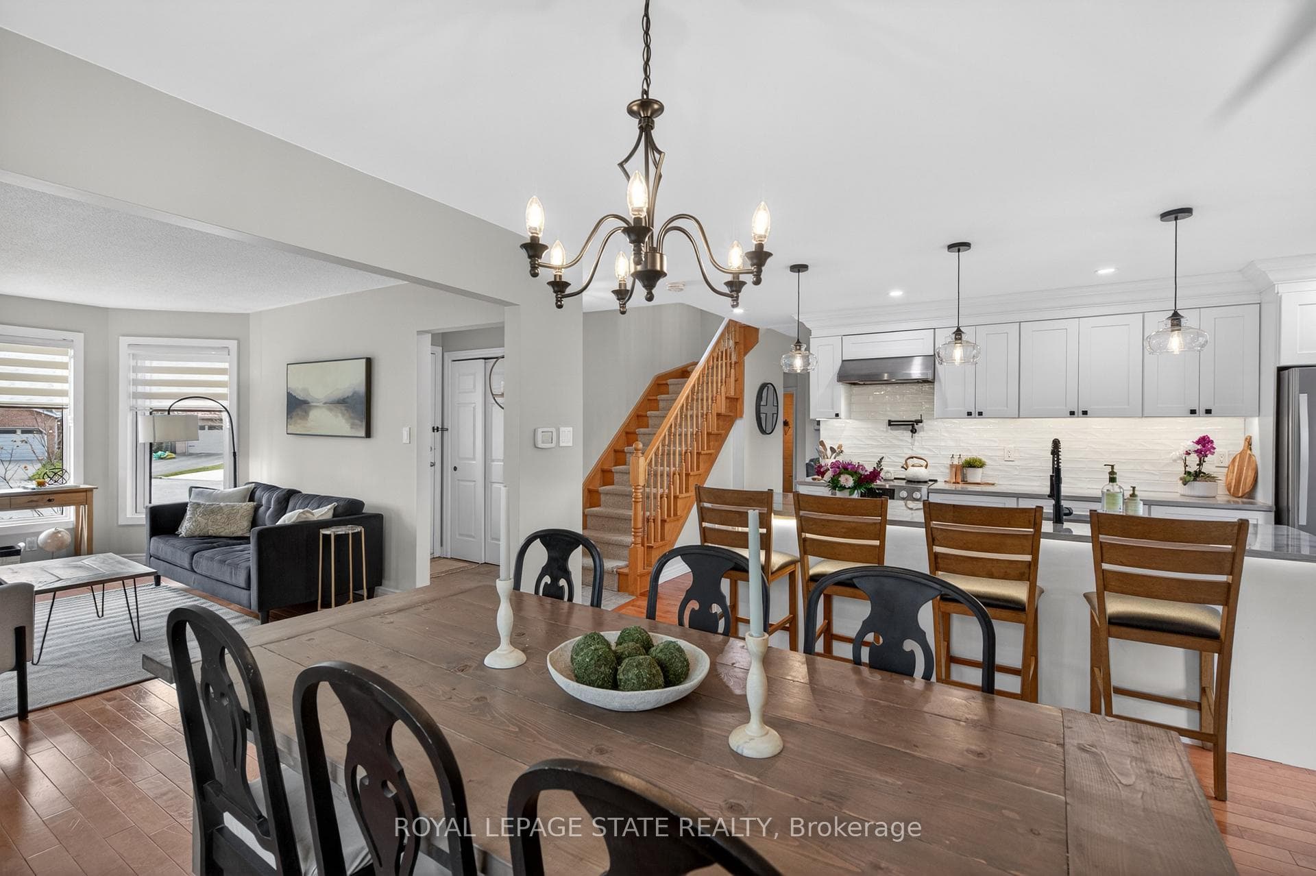 1151 Campbell Court - Detached photo 11 of 50 in Burlington, Ontario
