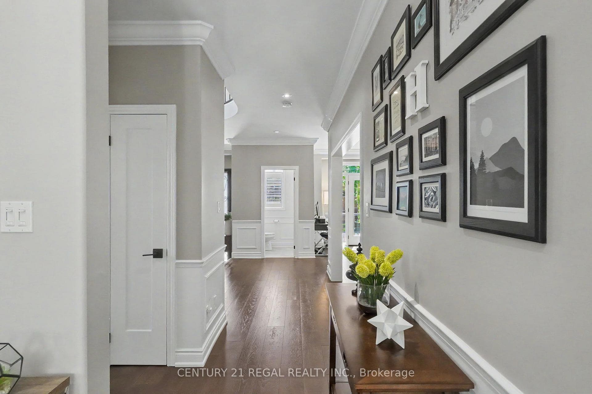 2260 Chickadee Crescent - Detached photo 14 of 47 in Oakville, Ontario