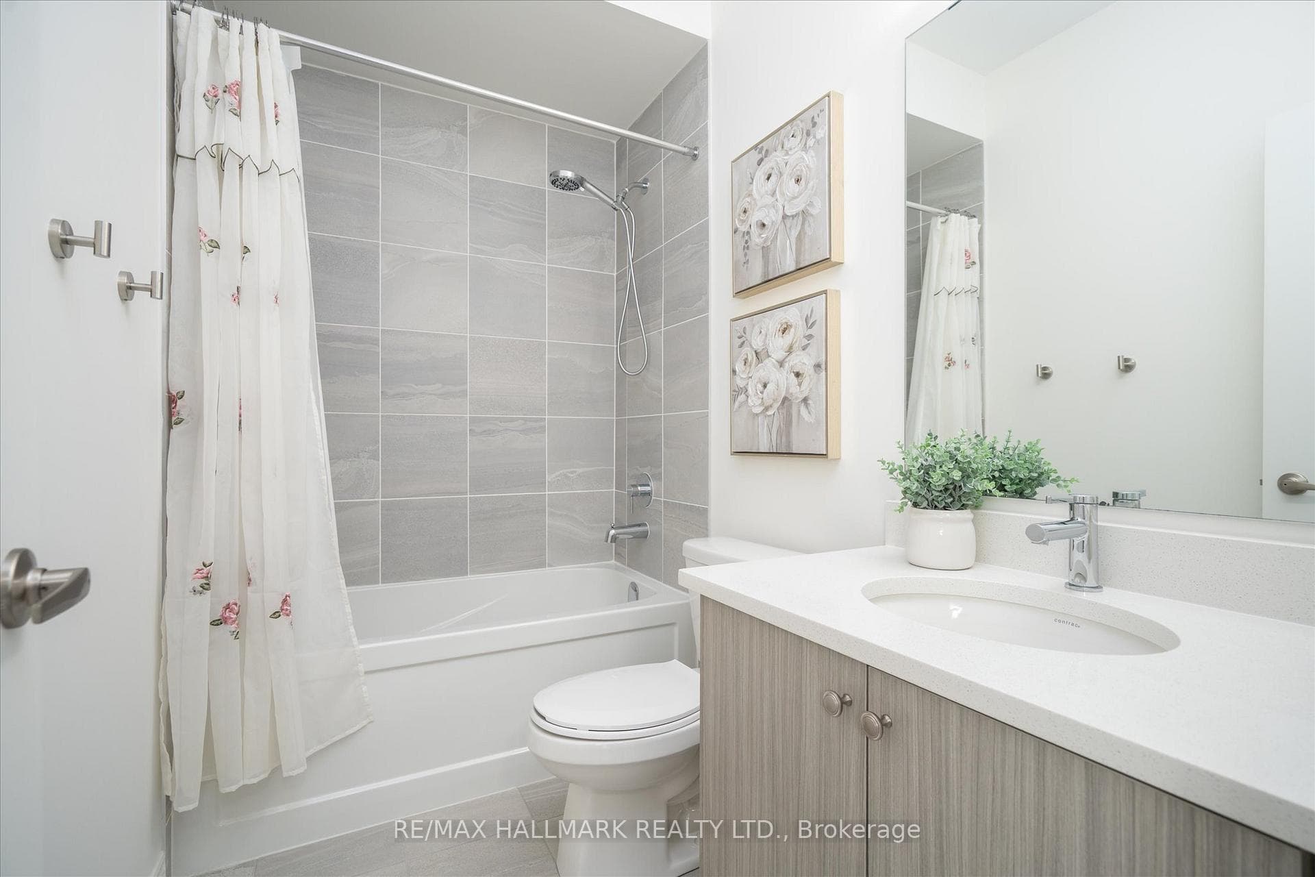3 Gumtree Street - Condo photo 20 of 25 in Brampton, Ontario