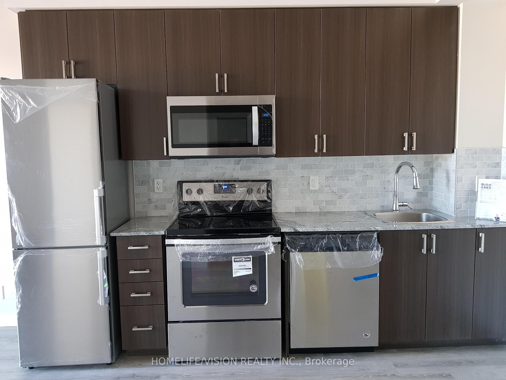 22 East Haven Drive Unit 533 - Condo photo 6 of 9 in Birch Cliff / Cliffside, Ontario
