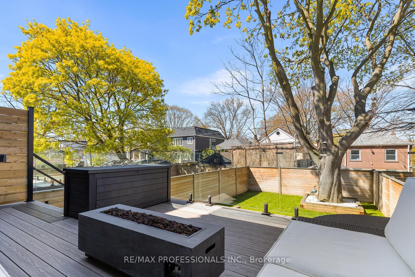216 Aldercrest Road - Detached photo 39 of 49 in Liberty Village / Parkdale / South Parkdale, Ontario