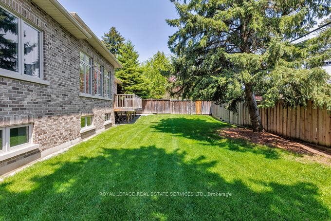 47 Twyford Road - Detached photo 22 of 48 in Etobicoke (Islington / Rexdale), Ontario