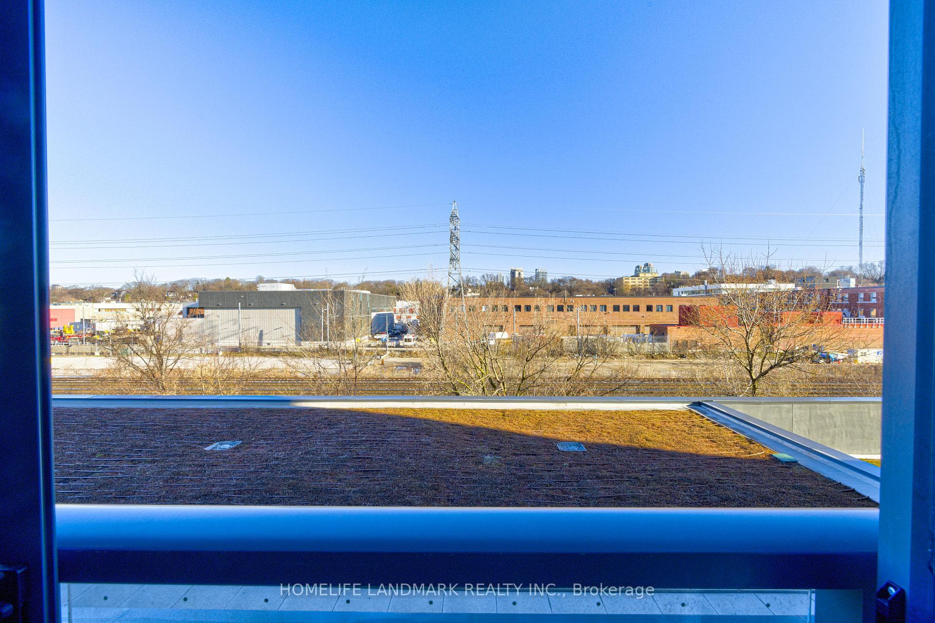 500 Dupont Street Unit 310 - Condo photo 26 of 29 in Annex / Yorkville / Summerhill, Ontario