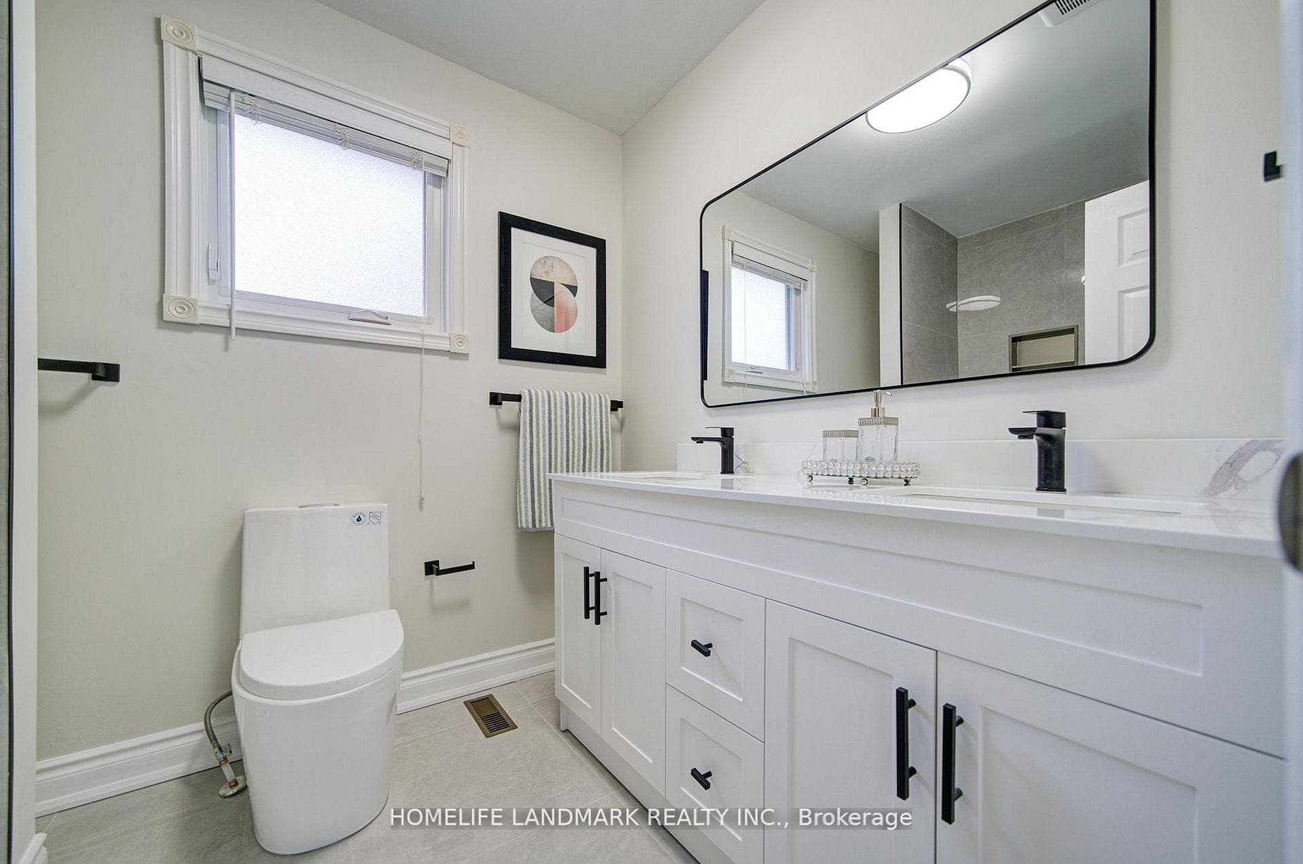 1111 Deer Run - Detached photo 18 of 29 in Mississauga, Ontario
