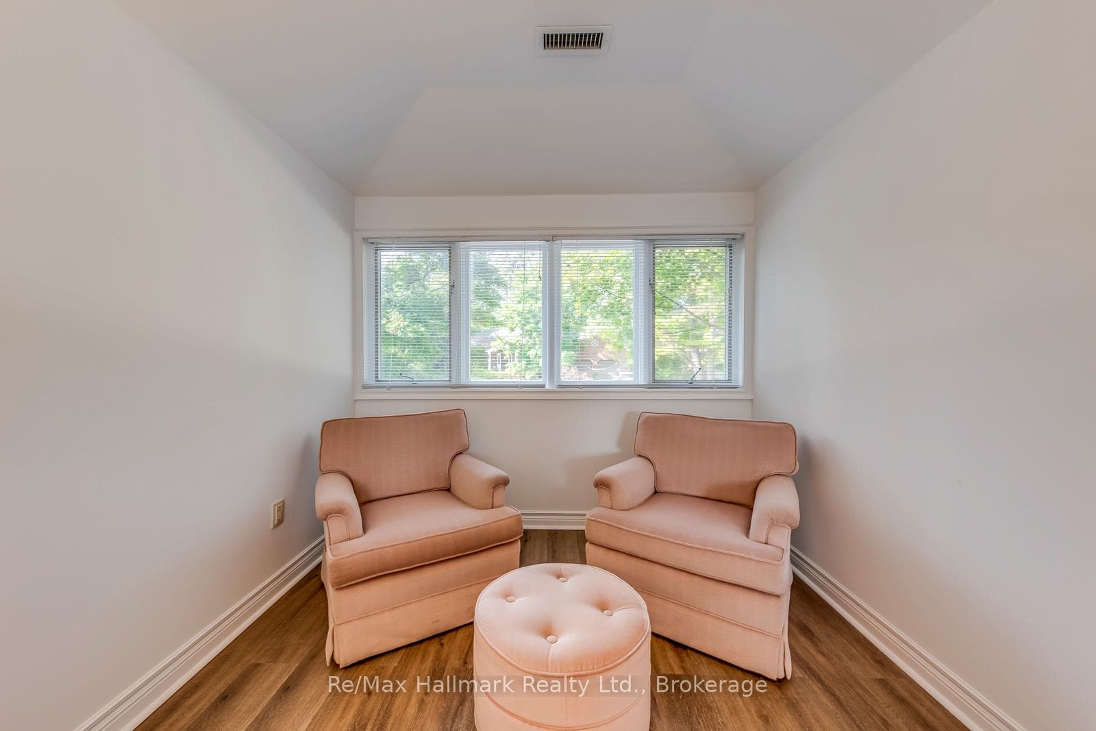 157 Trelawn Avenue - Detached photo 34 of 50 in Oakville, Ontario
