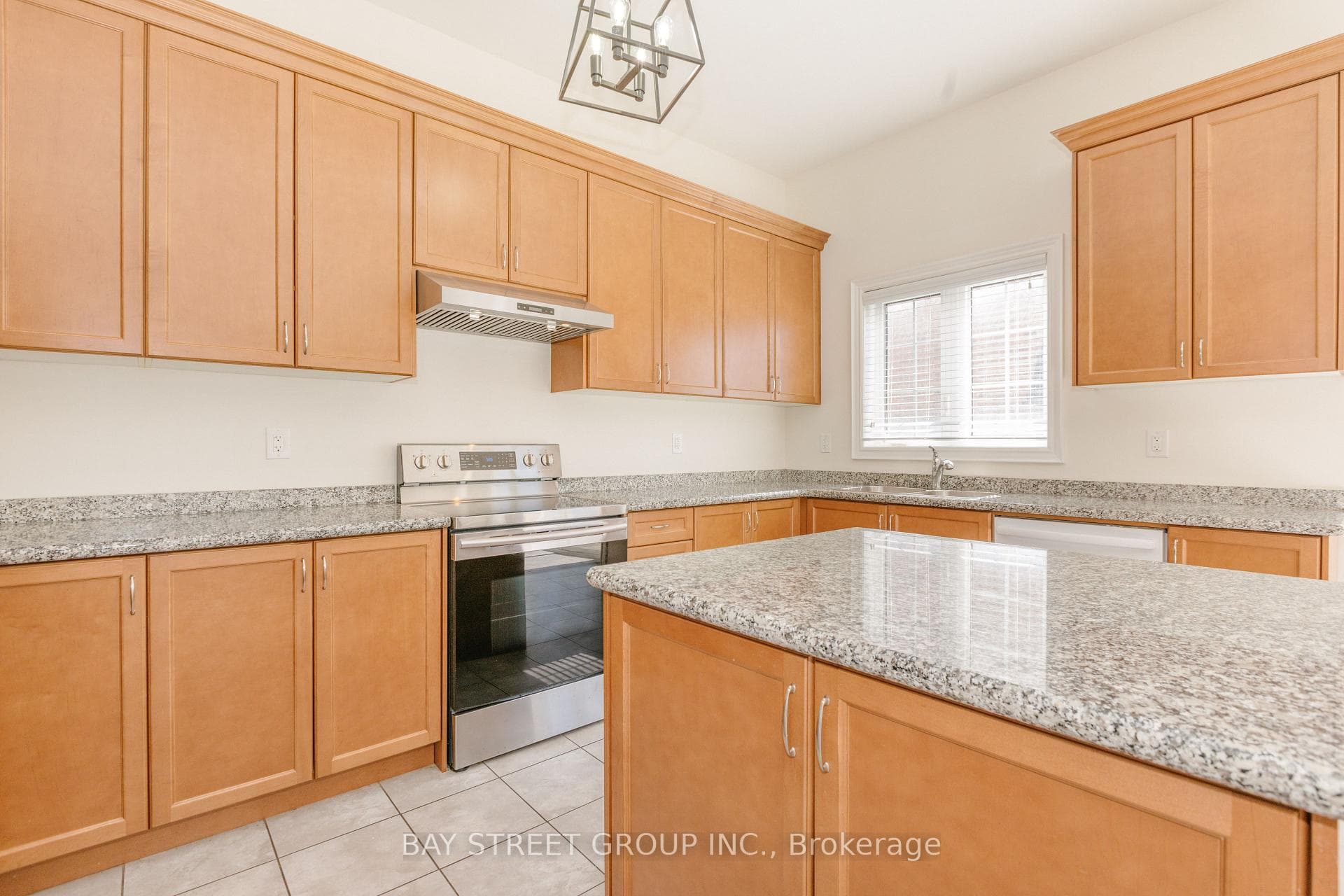 3127 Streamwood Pass - Detached photo 17 of 48 in Oakville, Ontario
