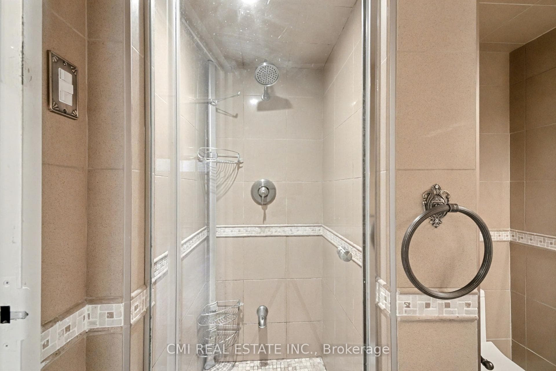 460 Martin Grove Road - Detached photo 31 of 38 in Etobicoke (Islington / Rexdale), Ontario