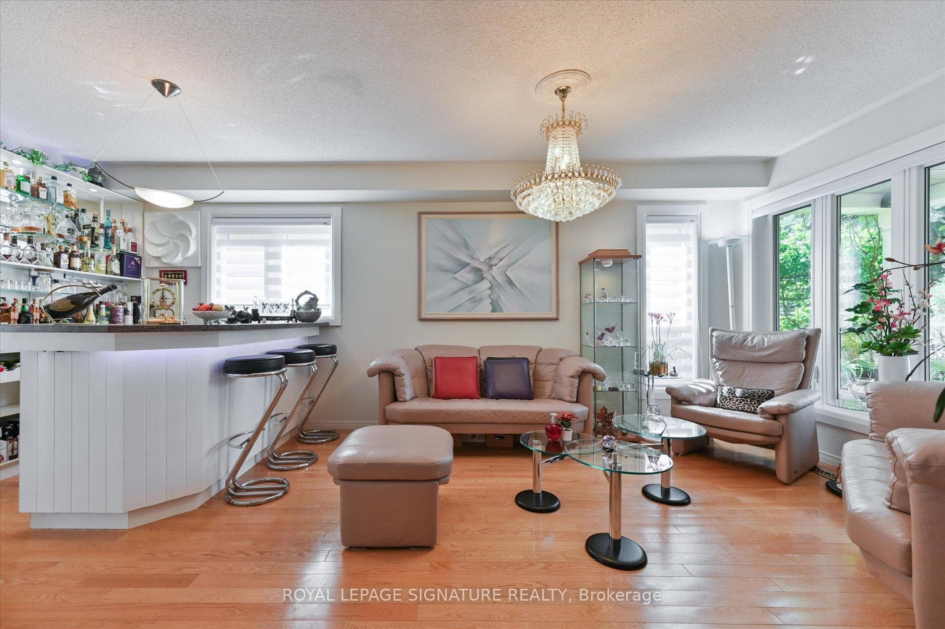 5481 Palmerston Crescent - Semi-Detached photo 8 of 44 in Mississauga, Ontario