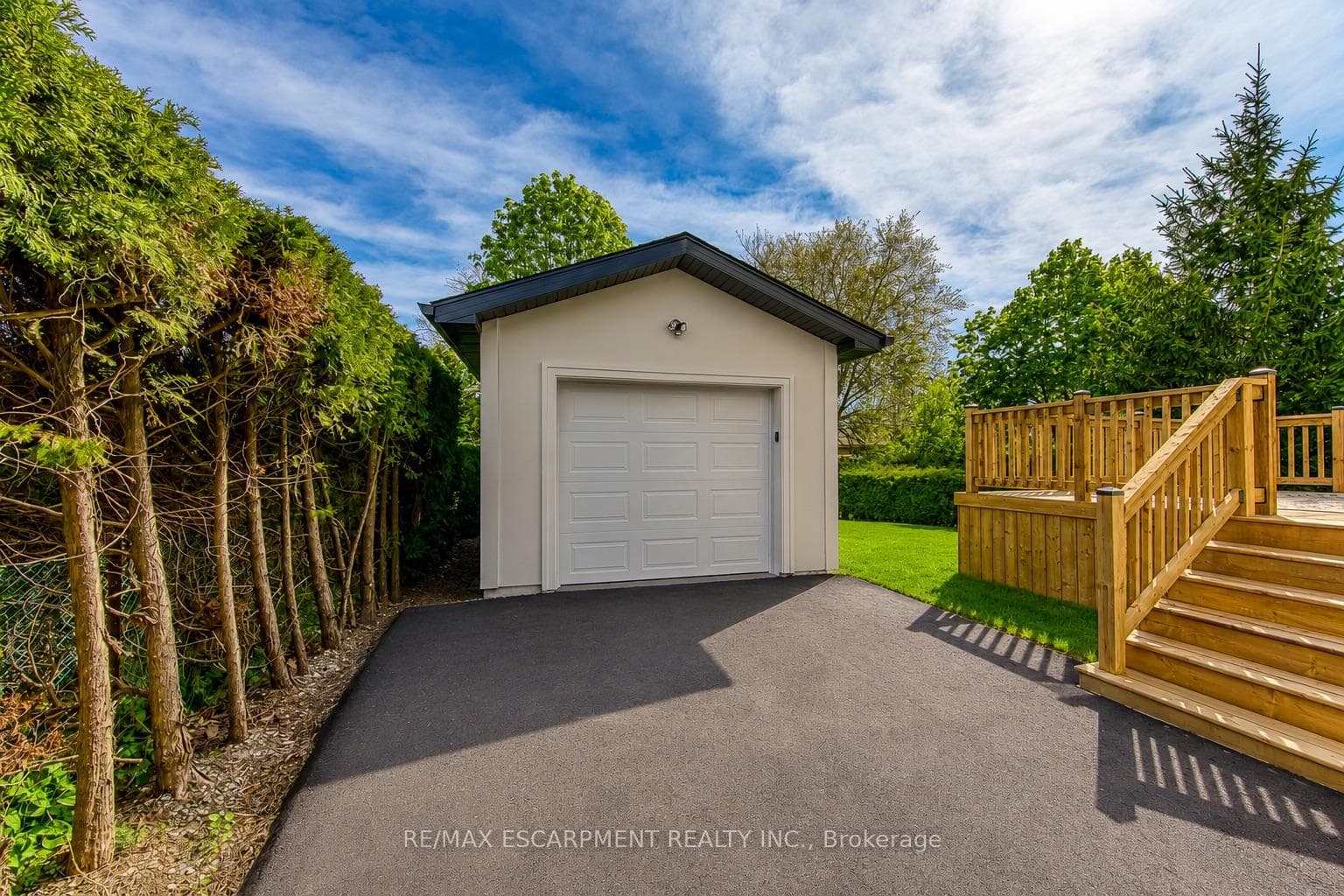 1411 Mountain Grove Avenue - Detached photo 46 of 50 in Burlington, Ontario
