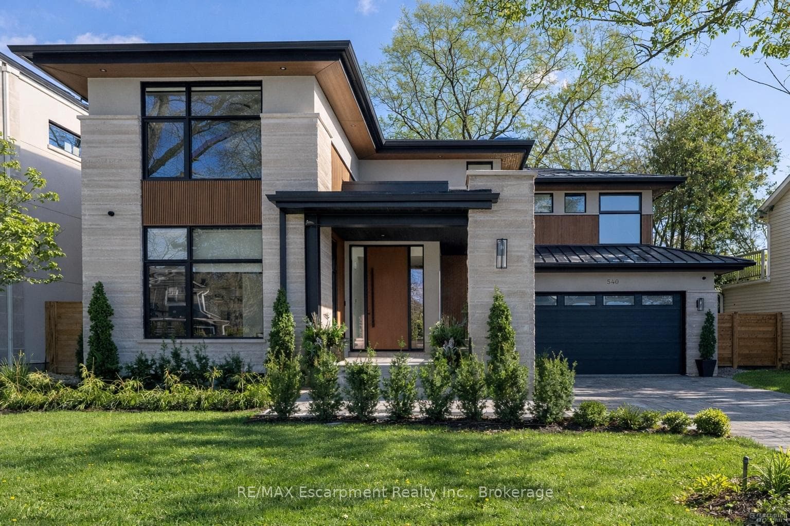 540 Patricia Drive - Detached photo 1 of 49 in Oakville, Ontario