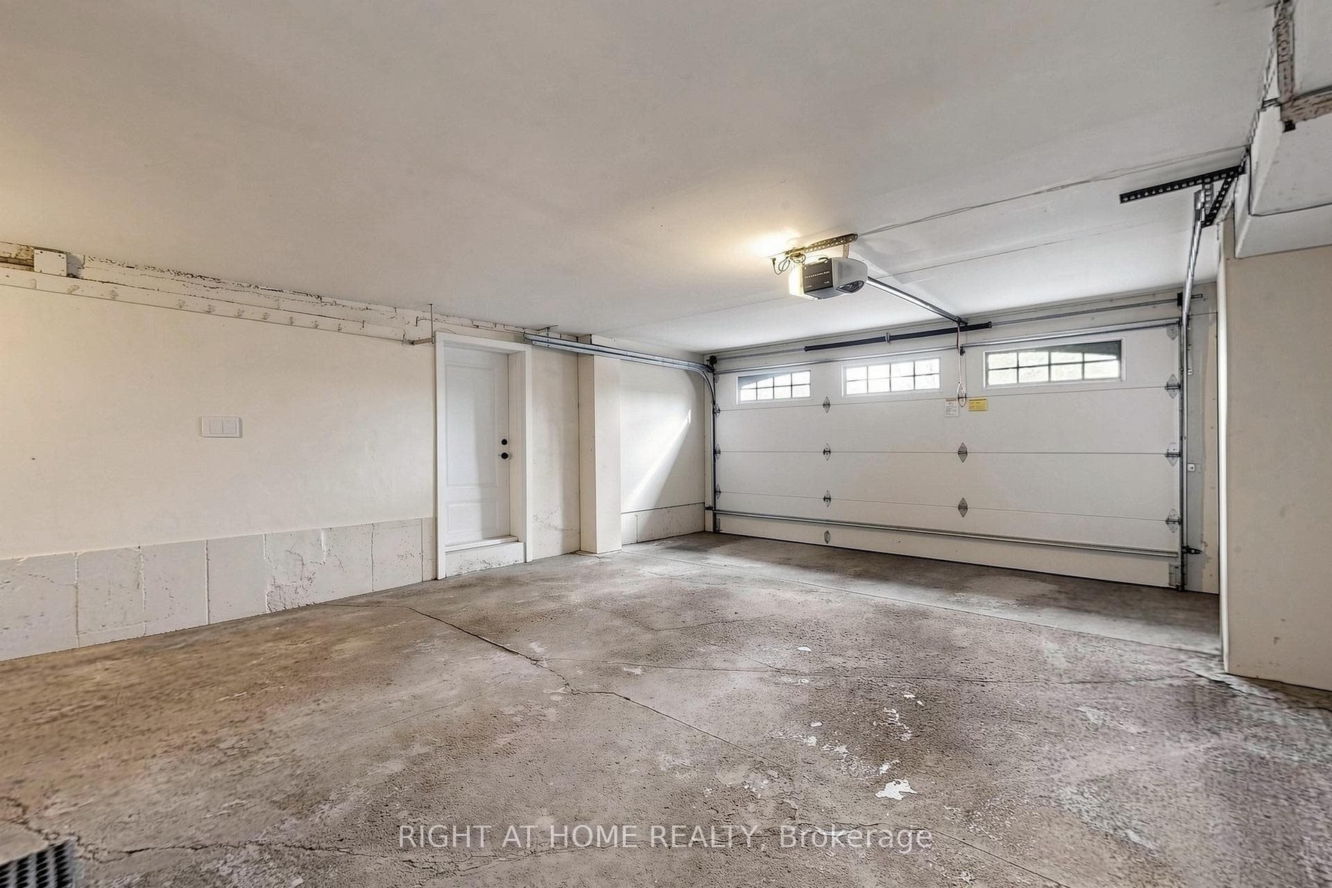 41 Larabee Crescent - Detached photo 38 of 42 in Don Mills / Parkwoods / Victoria Village, Ontario