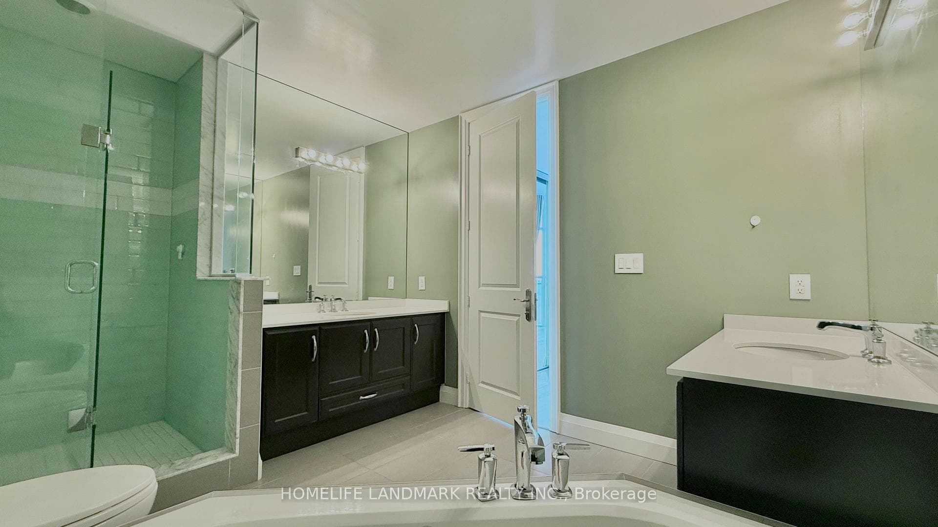 50 Absolute Avenue Unit Ph 4 - Condo photo 19 of 24 in Mississauga, Ontario
