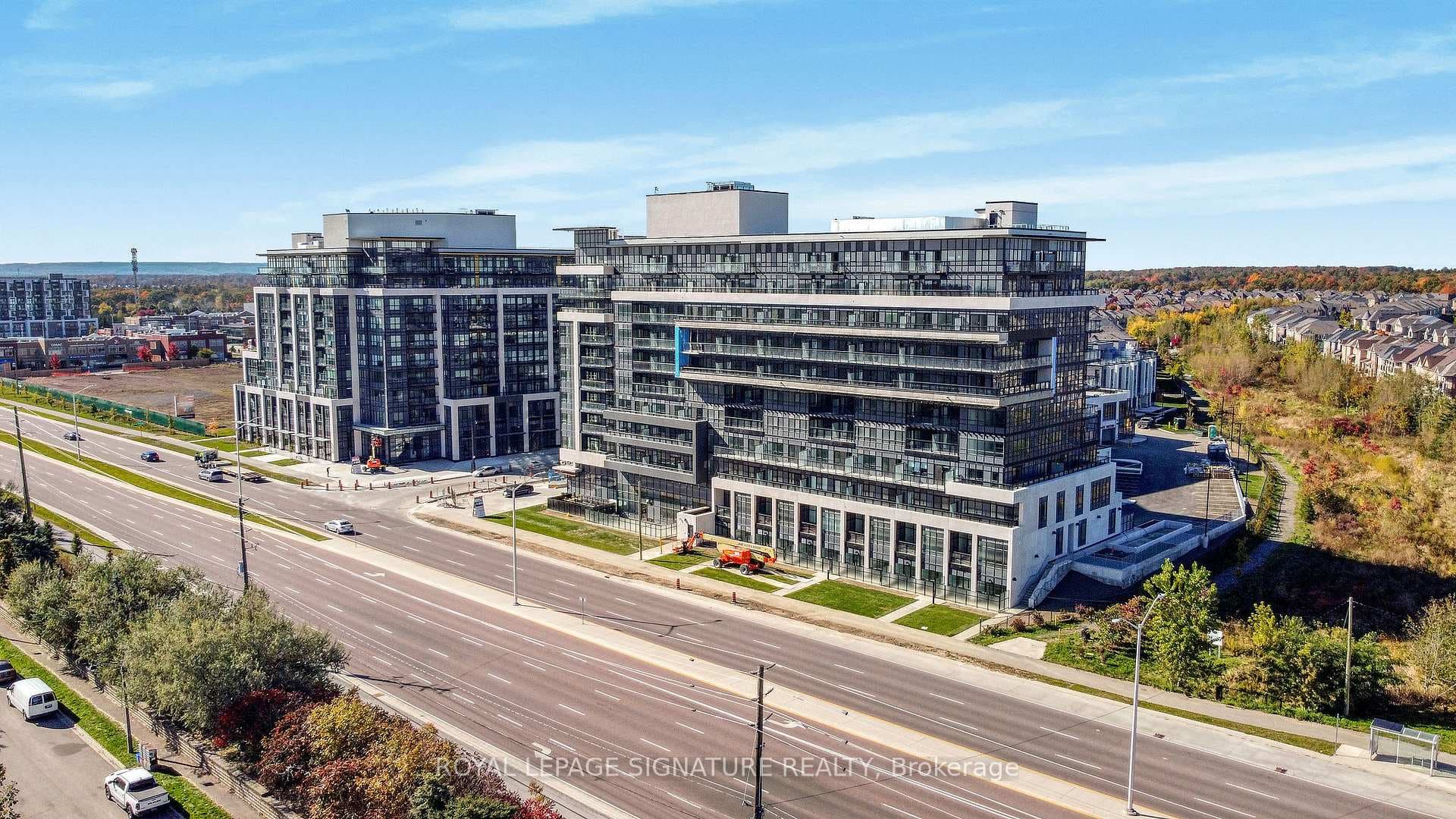 395 Dundas Street Unit 234 - Condo photo 2 of 35 in Oakville, Ontario