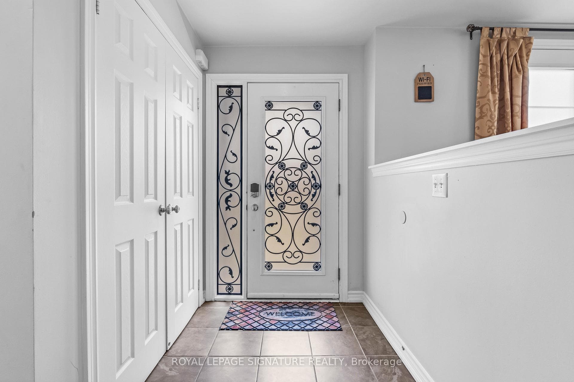 4280 Thomas Alton Boulevard - Semi-Detached photo 4 of 35 in Burlington, Ontario