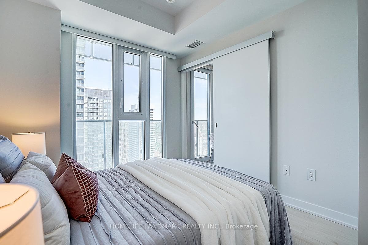 3900 Confederation Parkway Unit 3710 - Condo photo 35 of 50 in Mississauga, Ontario