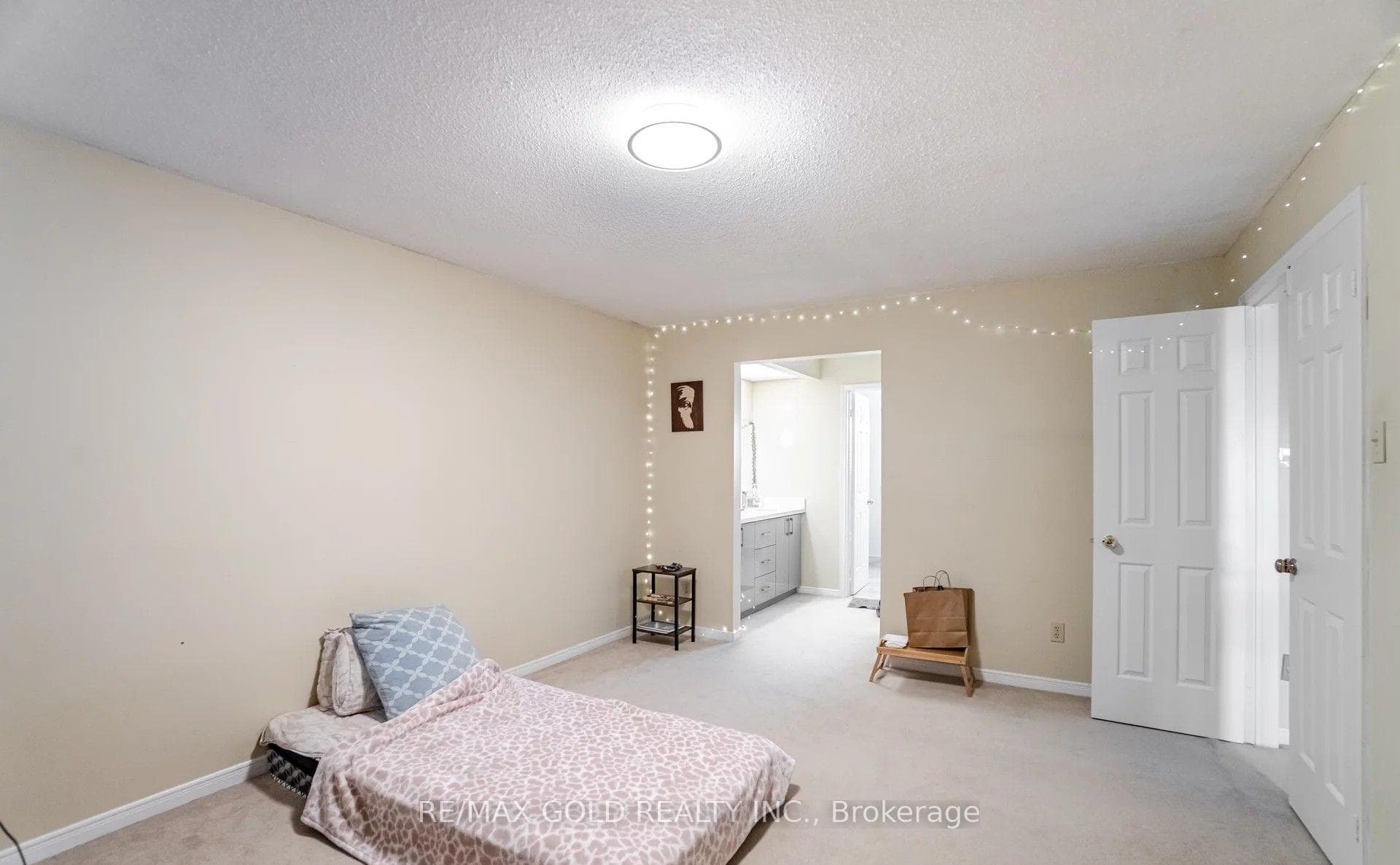 21 Nottingham Crescent - Detached photo 15 of 21 in Brampton, Ontario