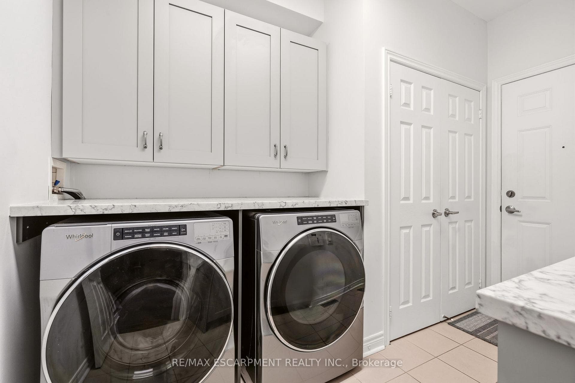4163 STONEBRIDGE Crescent - Condo photo 22 of 46 in Burlington, Ontario