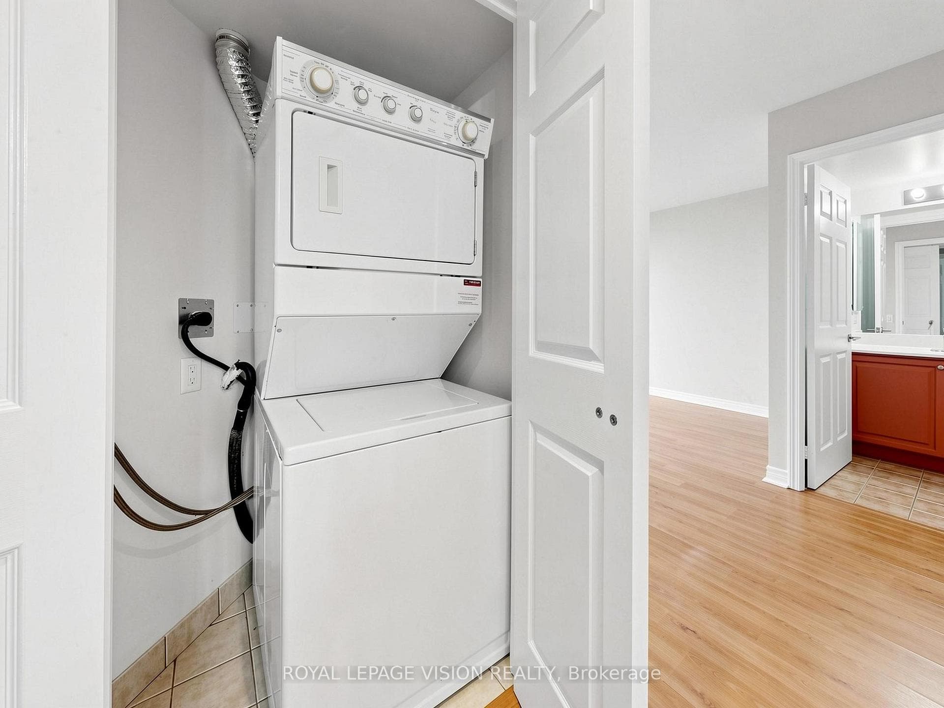 83 Borough Drive Unit 1415 - Condo photo 12 of 29 in Scarborough (West Hill / Highland Creek), Ontario