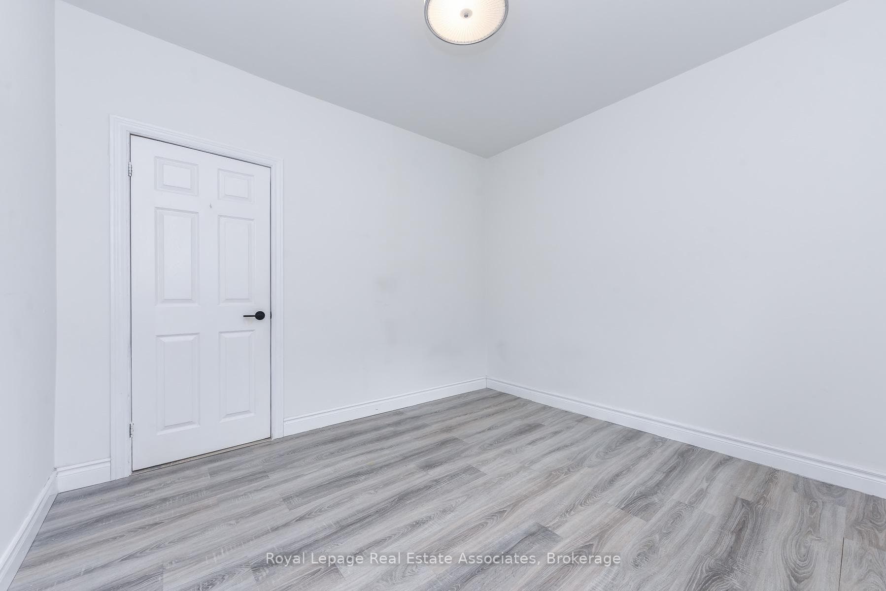 665 Kipling Avenue - Commercial photo 22 of 43 in Etobicoke (Islington / Rexdale), Ontario