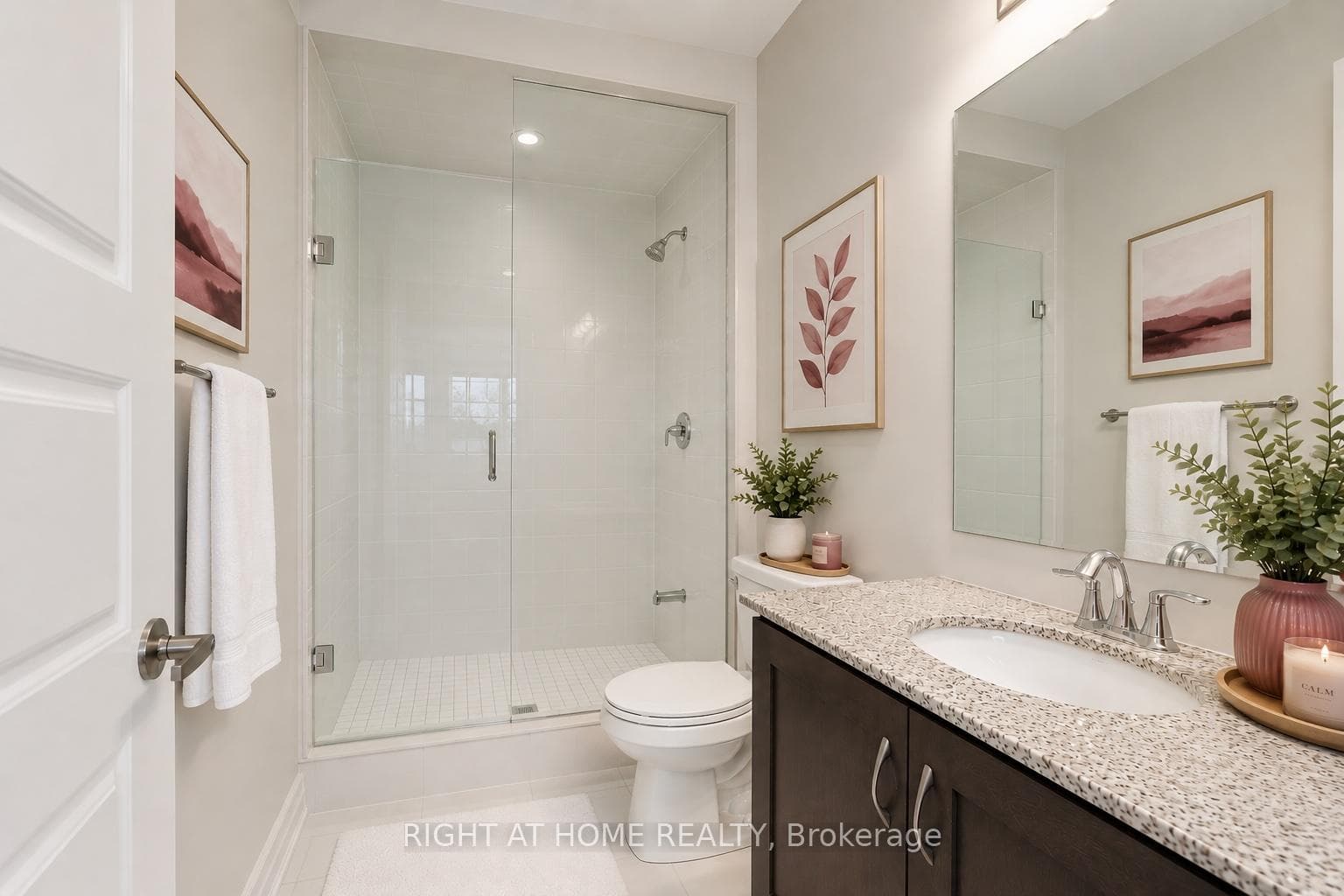 1387 Aymond Crescent - Detached photo 21 of 26 in Oakville, Ontario