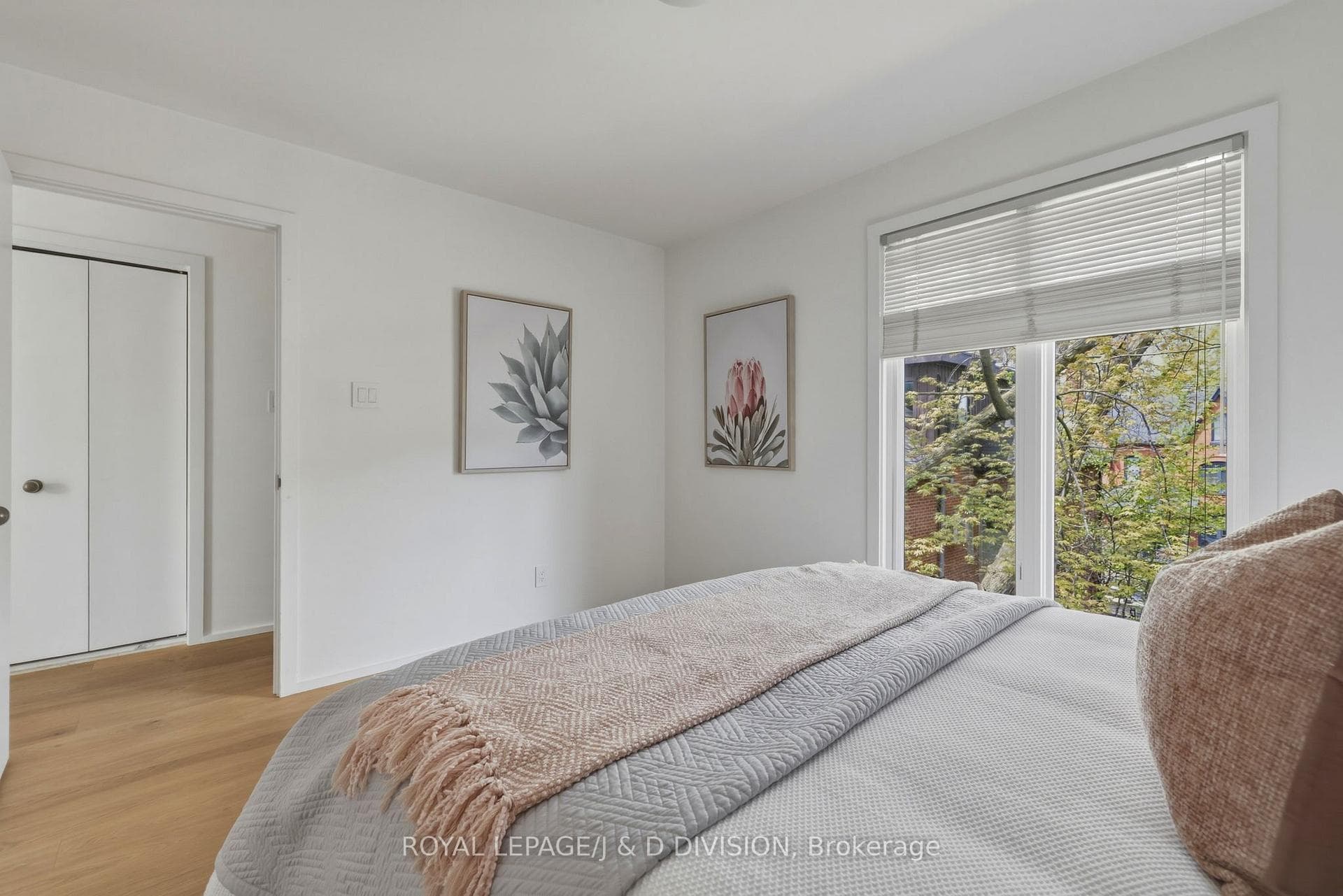11C Tranby Avenue - Condo photo 25 of 33 in Annex / Yorkville / Summerhill, Ontario