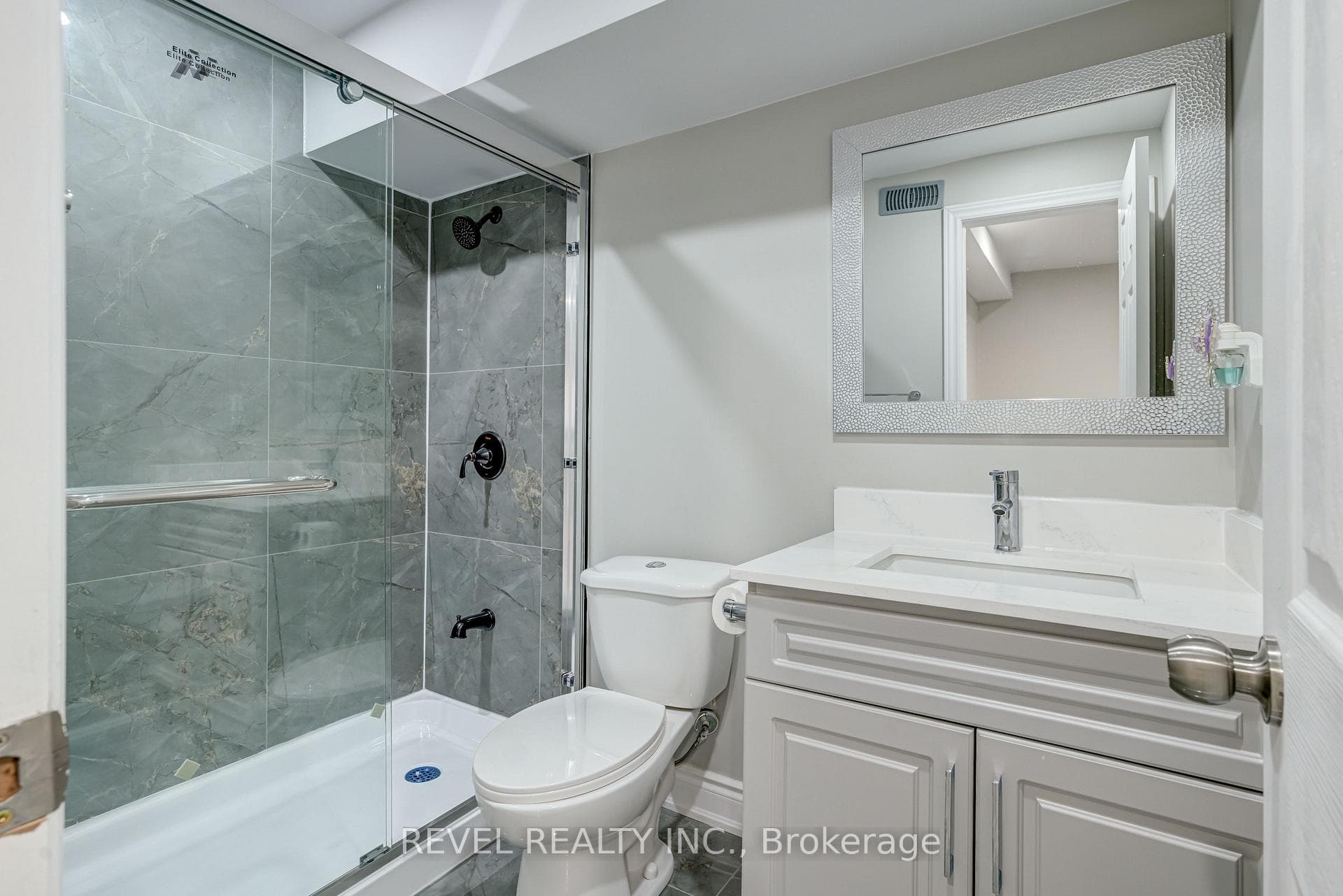 1238 Playter Place Unit Basement - Detached photo 12 of 17 in Oakville, Ontario