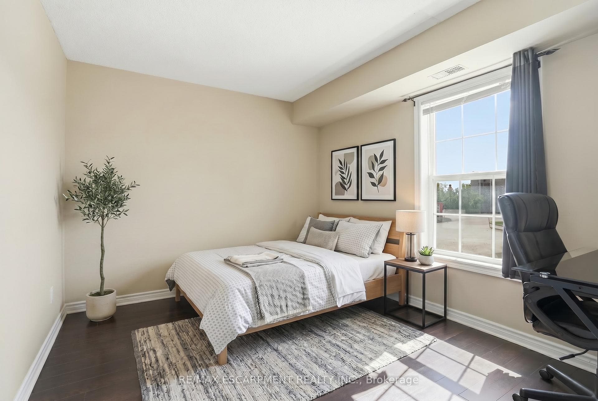 1451 WALKERS Line Unit 216 - Condo photo 16 of 26 in Burlington, Ontario