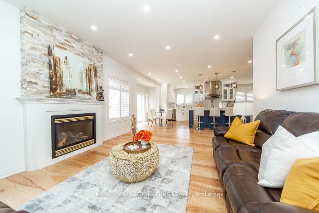 3773 Quiet Creek Drive - Detached photo 9 of 50 in Mississauga, Ontario