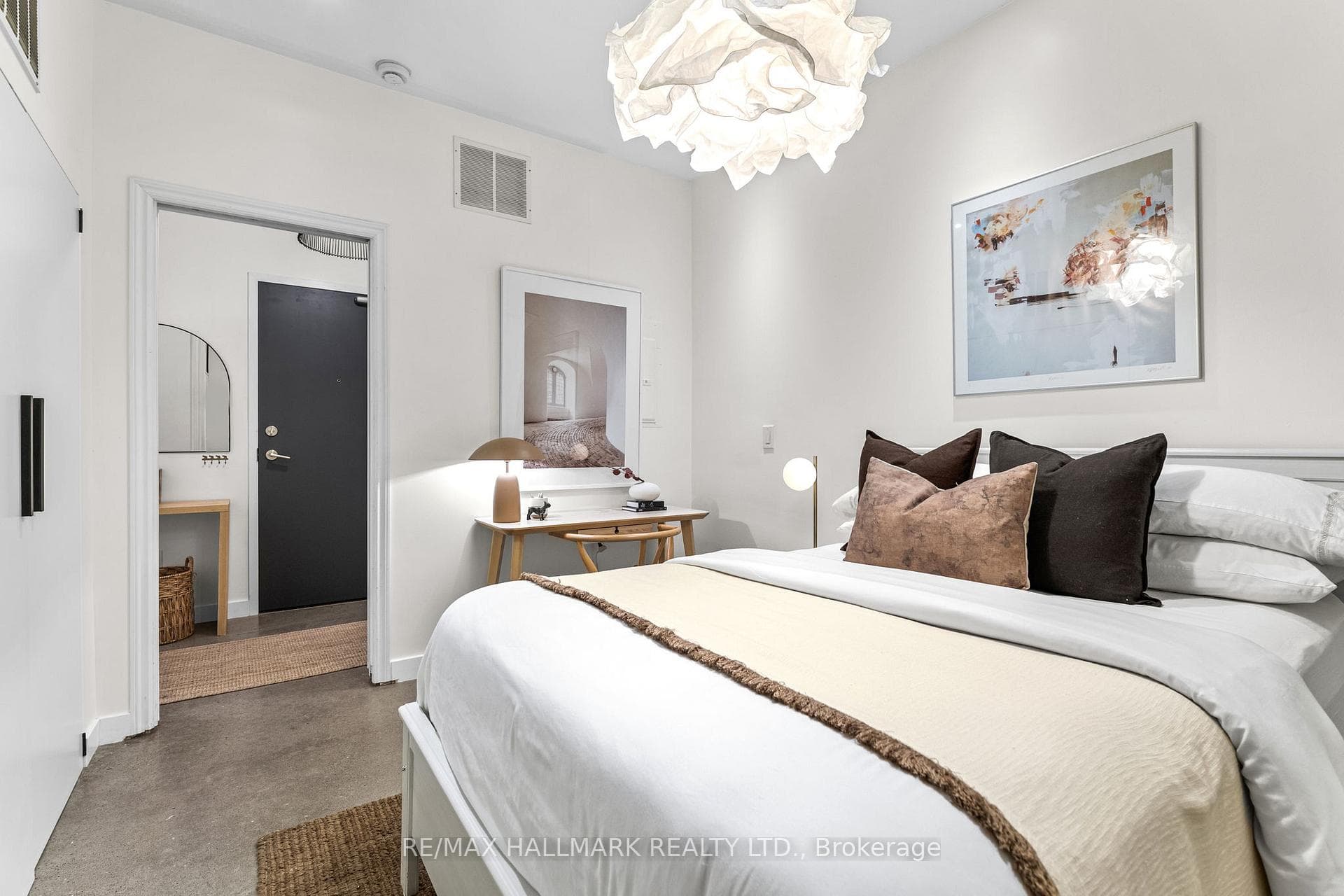 747 Queen Street Unit 202 - Condo photo 17 of 24 in Riverdale / Leslieville, Ontario