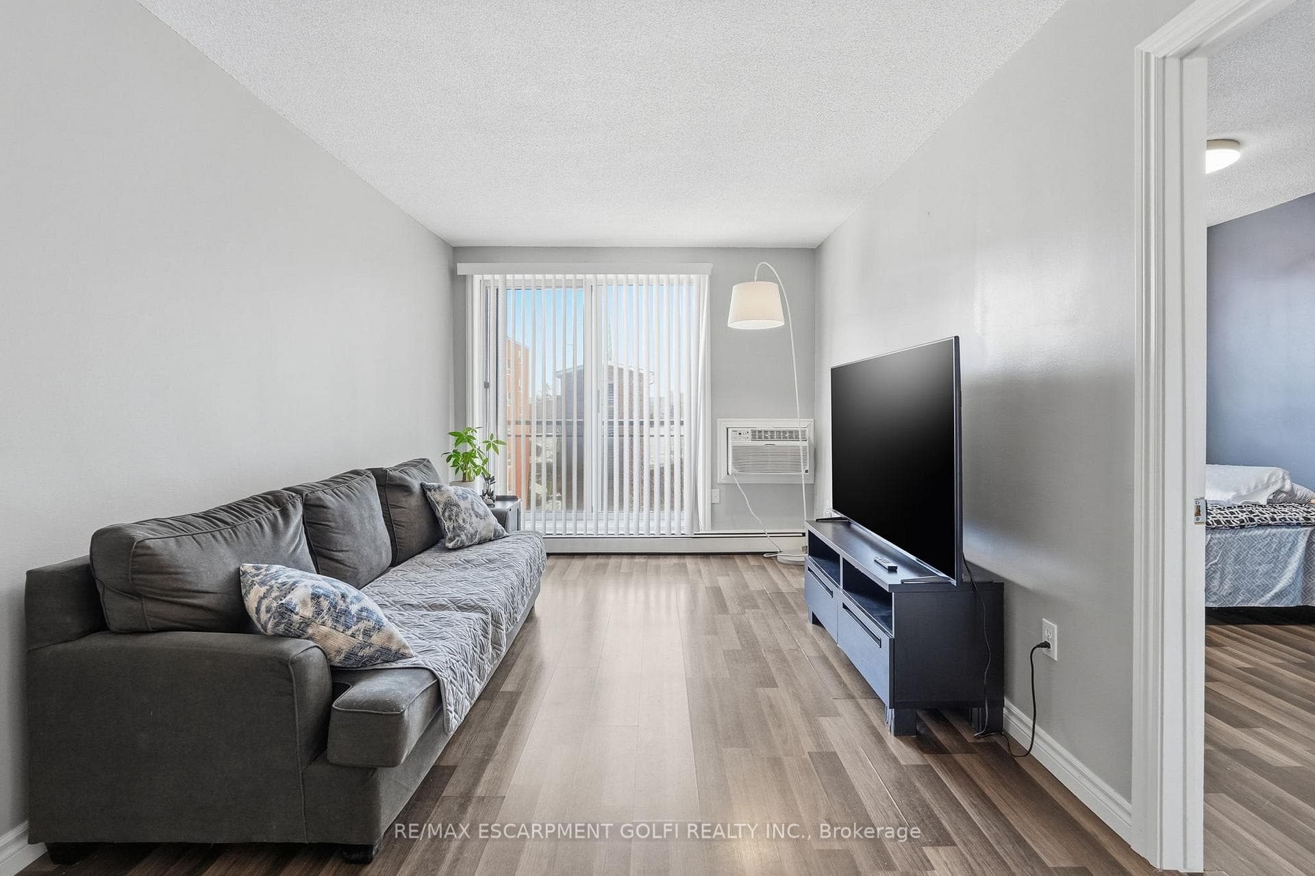 30 Summit Avenue Unit 505 - Condo photo 13 of 28 in Hamilton, Ontario