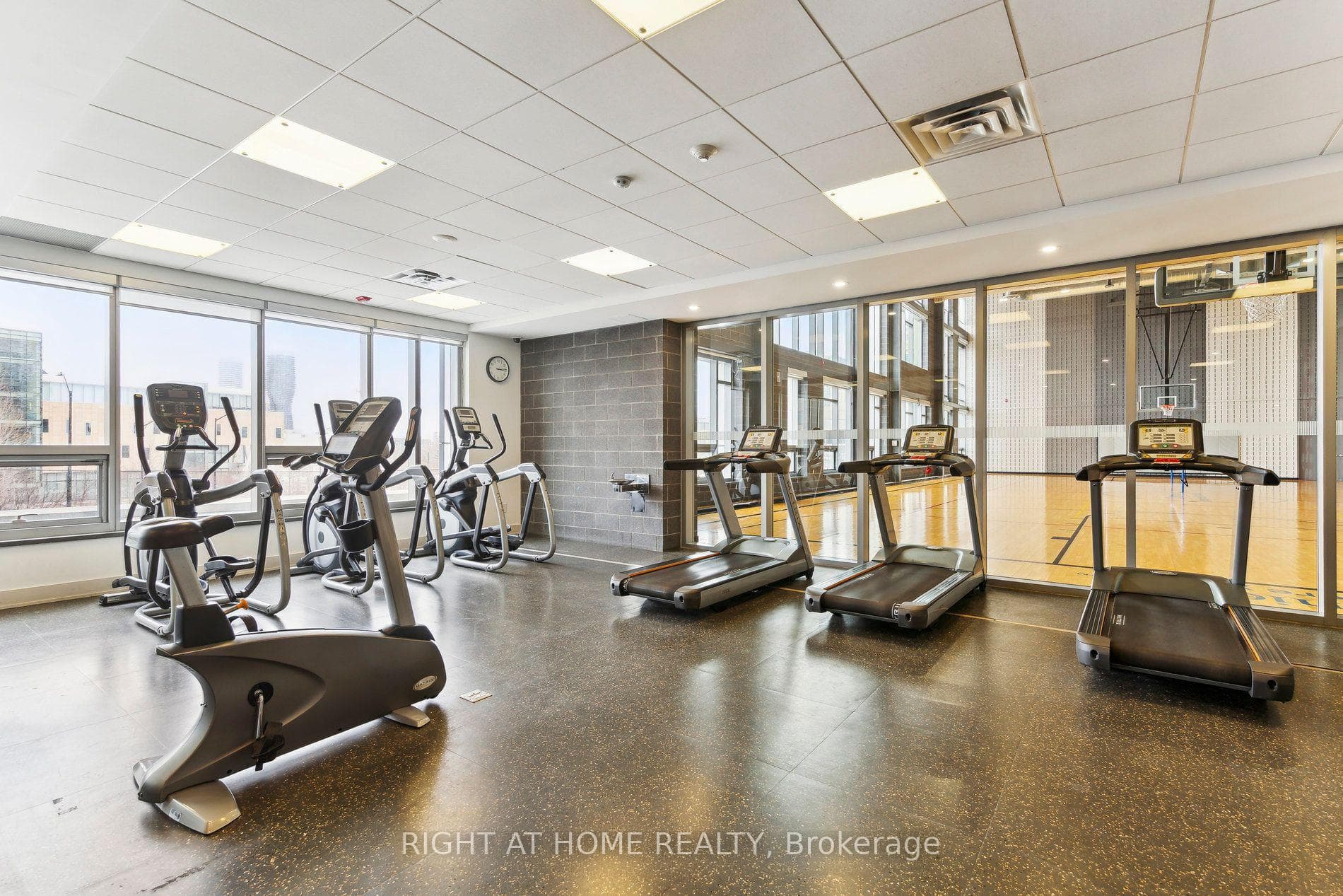 365 Prince Of Wales Drive Unit 1105 - Condo photo 37 of 38 in Mississauga, Ontario