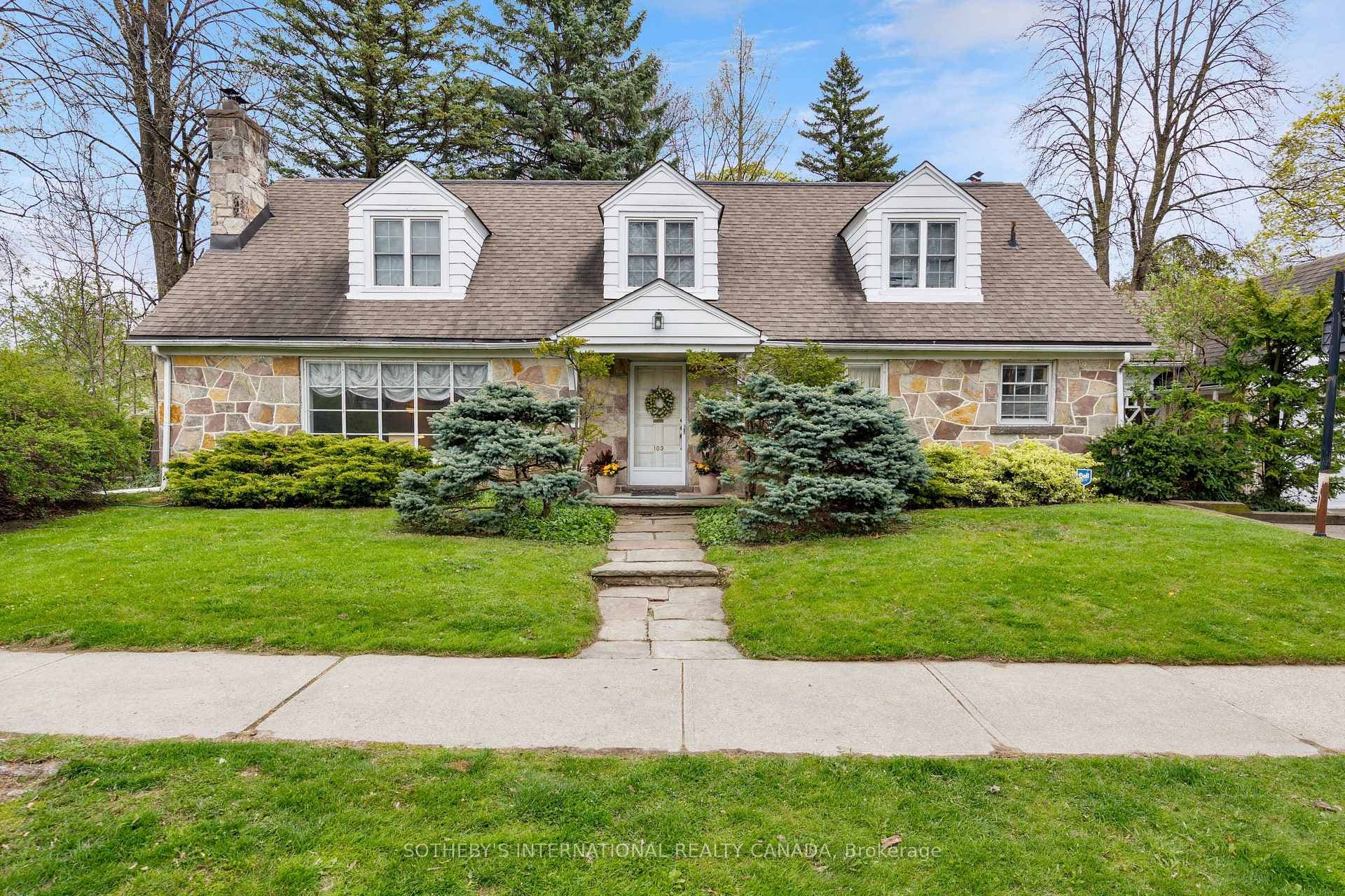 103 Willingdon Boulevard - Detached photo 12 of 39 in Etobicoke (Islington / Rexdale), Ontario