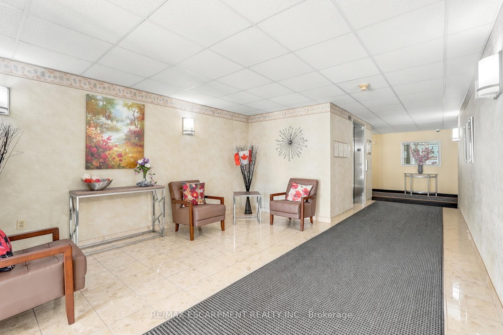 216 Plains Road Unit A307 - Condo photo 2 of 35 in Burlington, Ontario