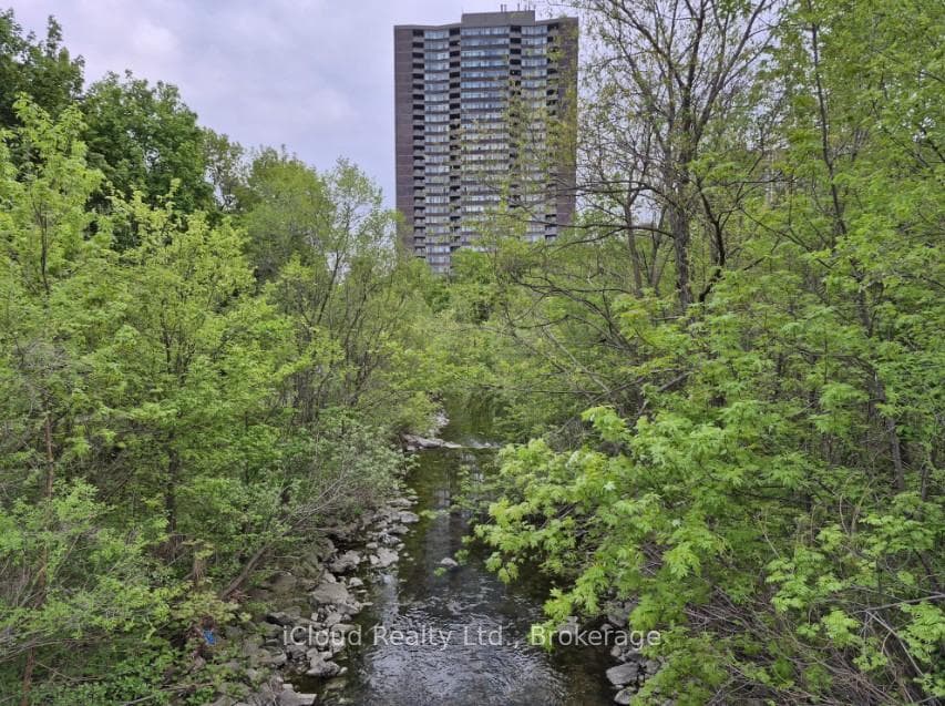 3100 Kirwin Avenue Unit 306 - Condo photo 5 of 25 in Mississauga, Ontario