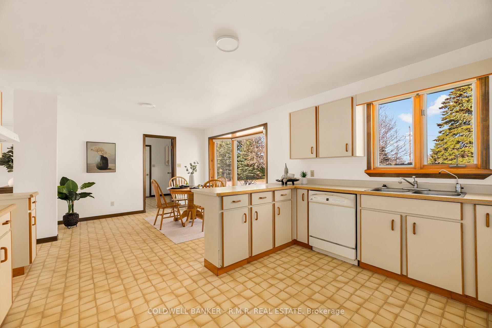 21 Skye Valley Drive - Detached photo 15 of 50 in Hamilton Township, Ontario