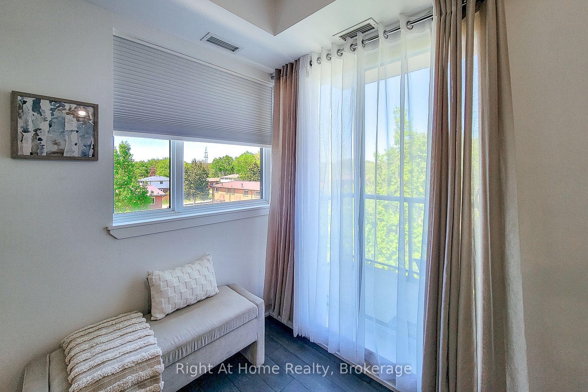 1284 Guelph Line Unit 318 - Condo photo 20 of 38 in Burlington, Ontario